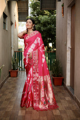 Pink Beautiful Soft Silk Sibory Print With Gold Zari & Minakari Weaving