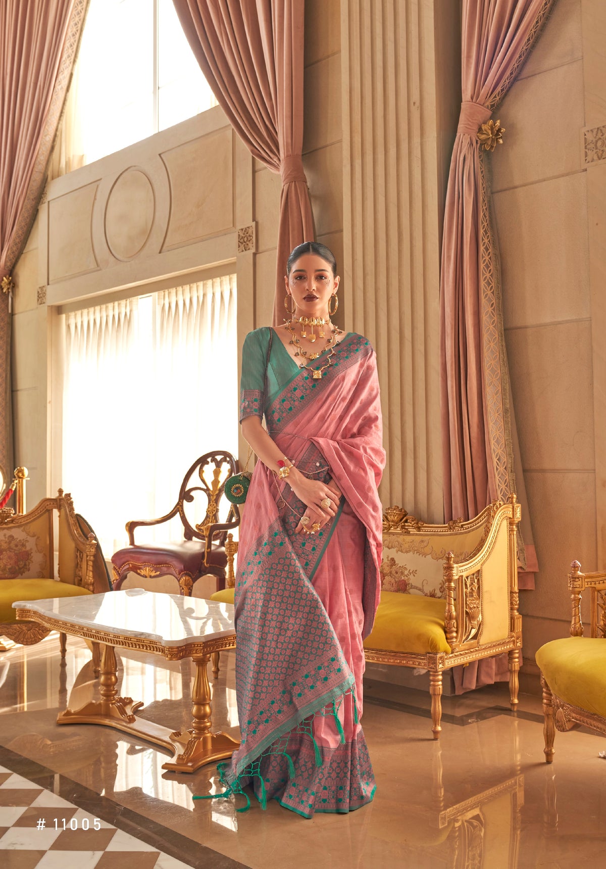 Pink And Green Bamboo Handloom Silk Saree With Zari Weaving