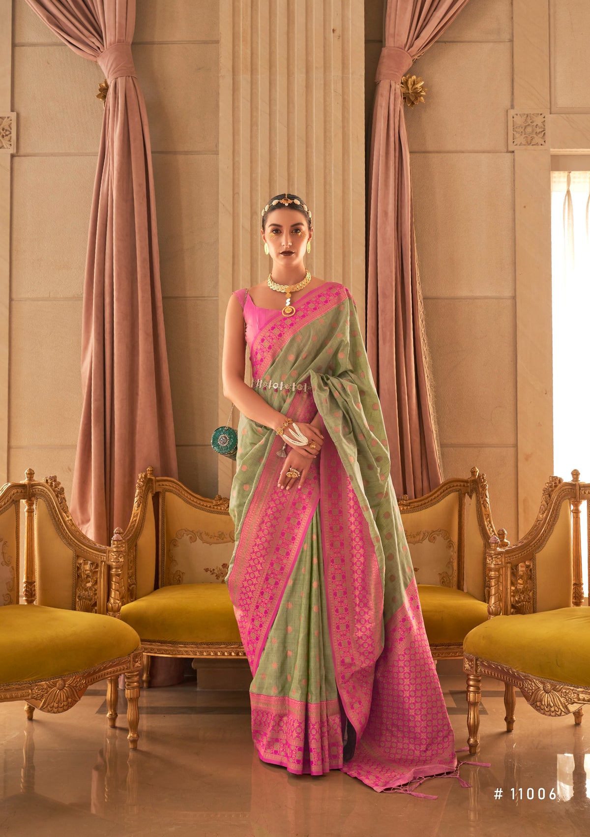 Green And Pink Bamboo Handloom Silk Saree With Zari Weaving