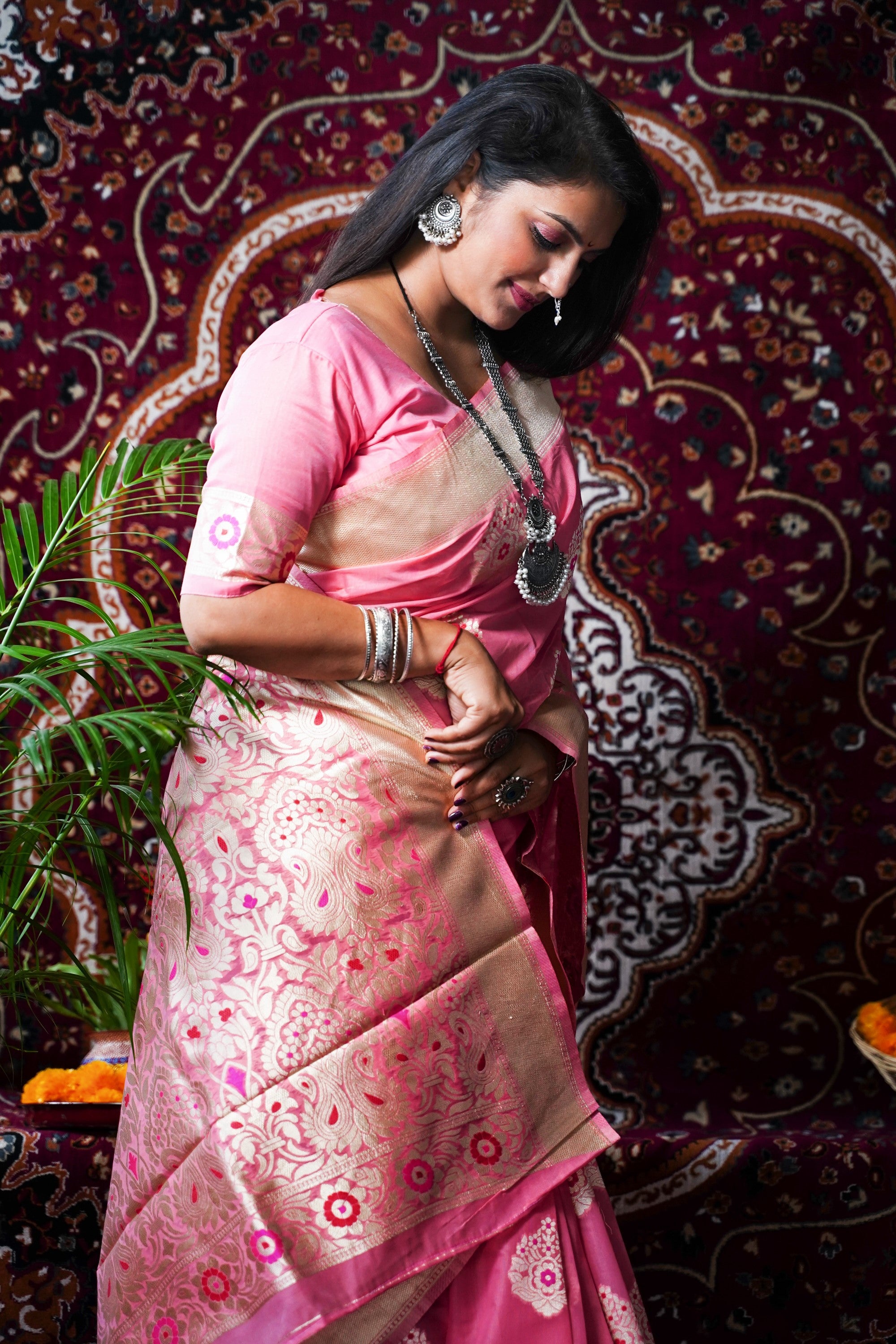 Pink Pure Linen Silk Saree With Silver Zari Weaving