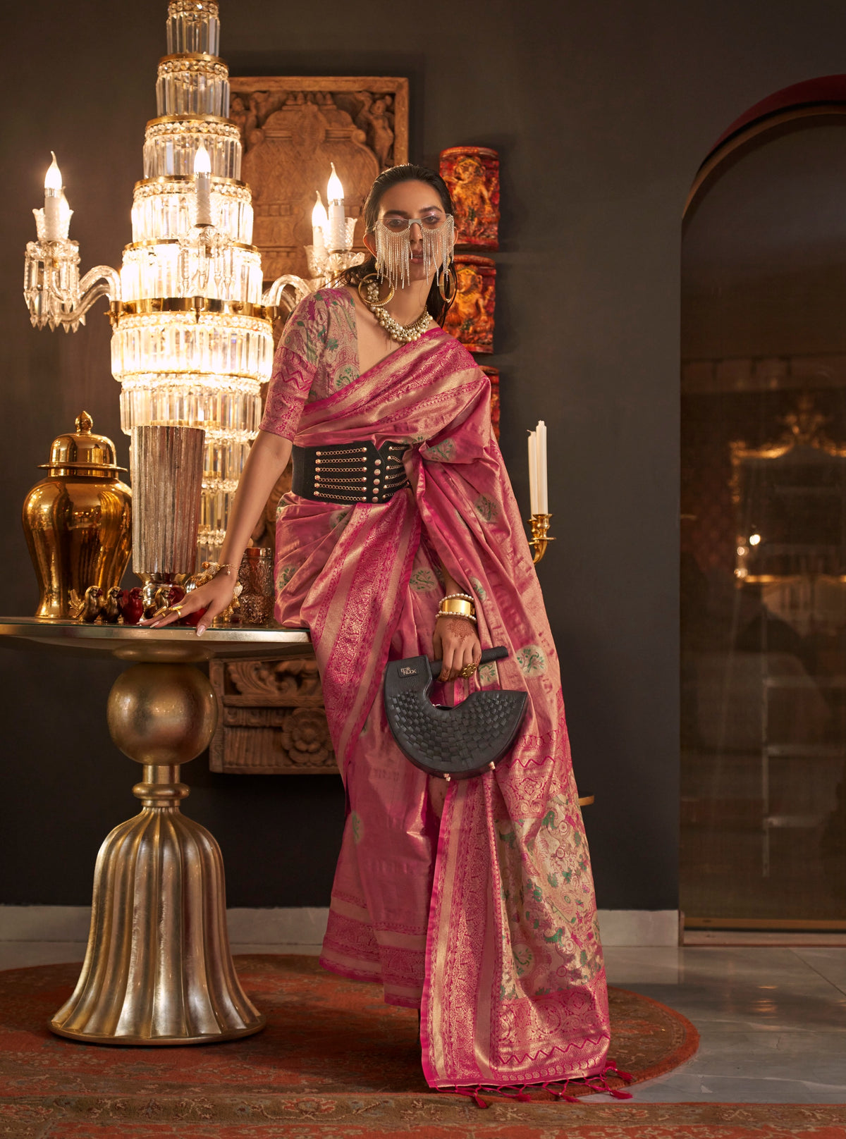 Pink Designer Handloom Silk Saree With Zari Weaving