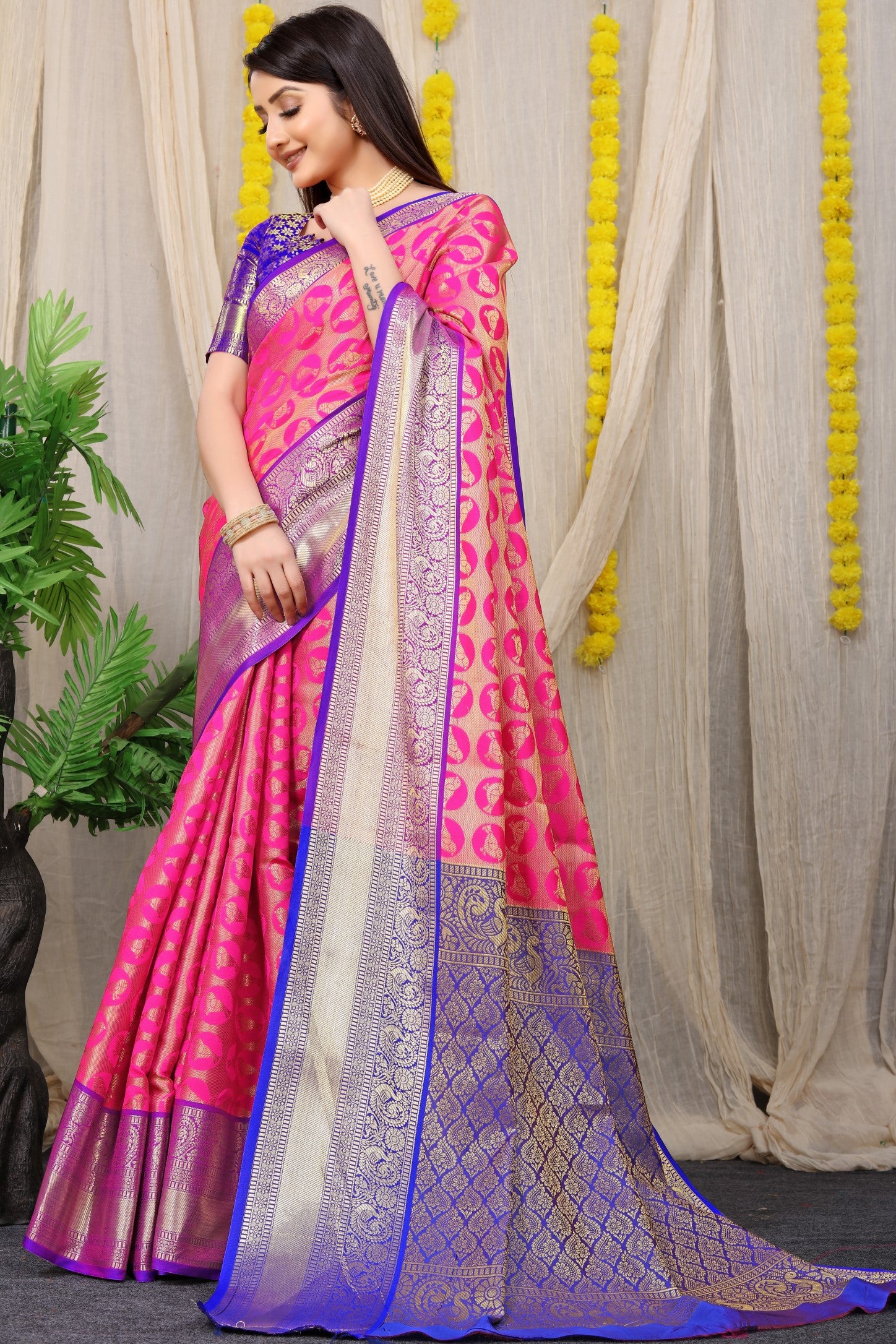 Pink Pure Silk Kanjivaram Saree With Zari Weaving