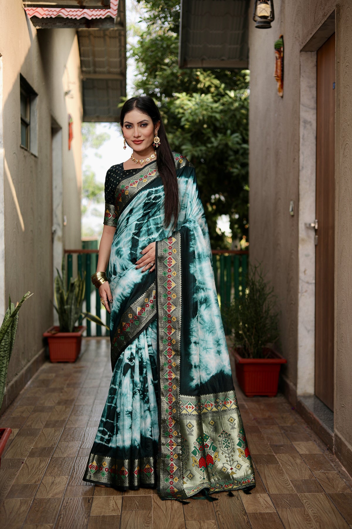 Dark Green Beautiful Soft Silk Sibory Print With Gold Zari &  Minakari Weaving