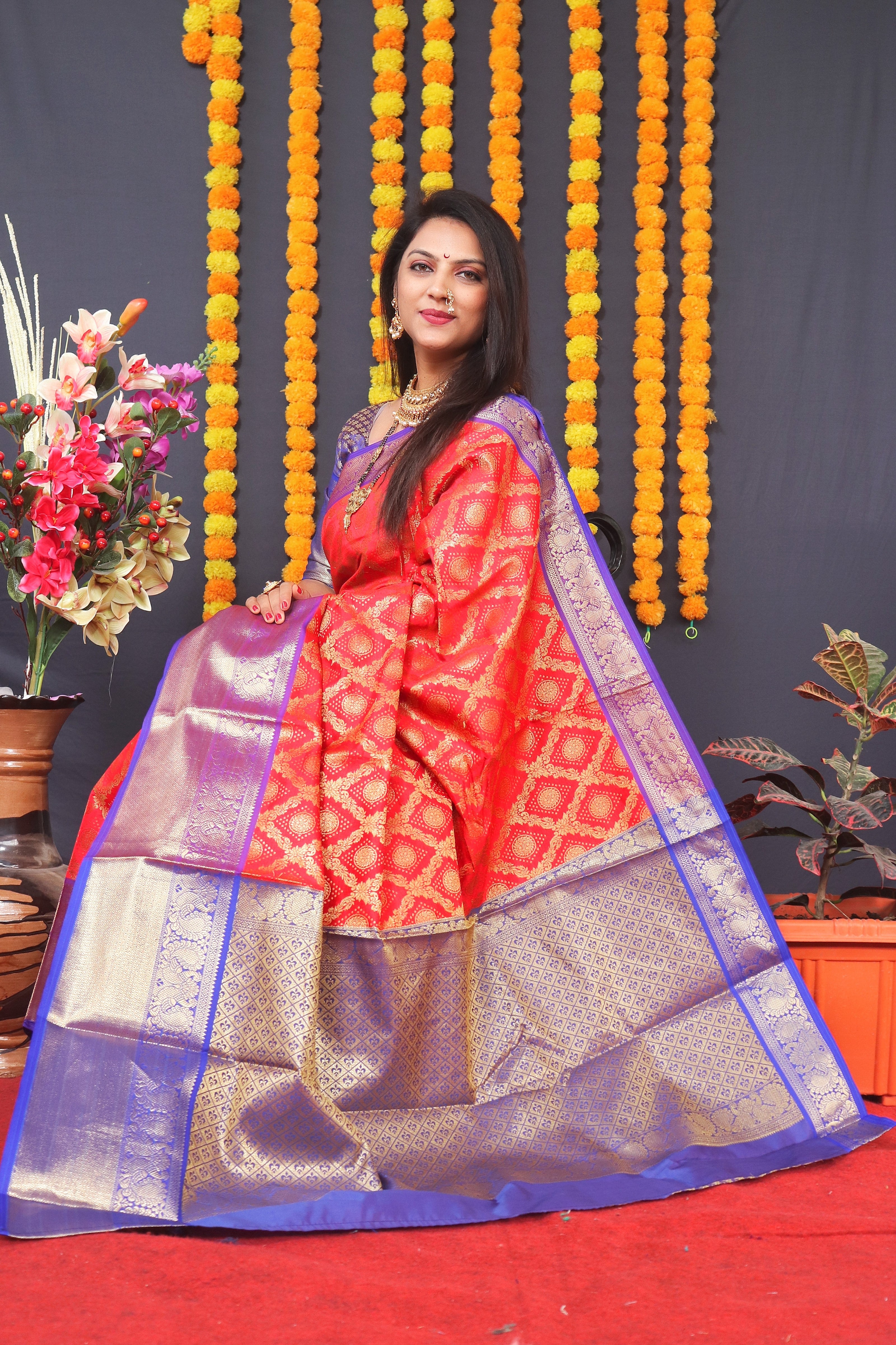 Red Handloom Silk Kanjivaram Saree With Zari Weaving