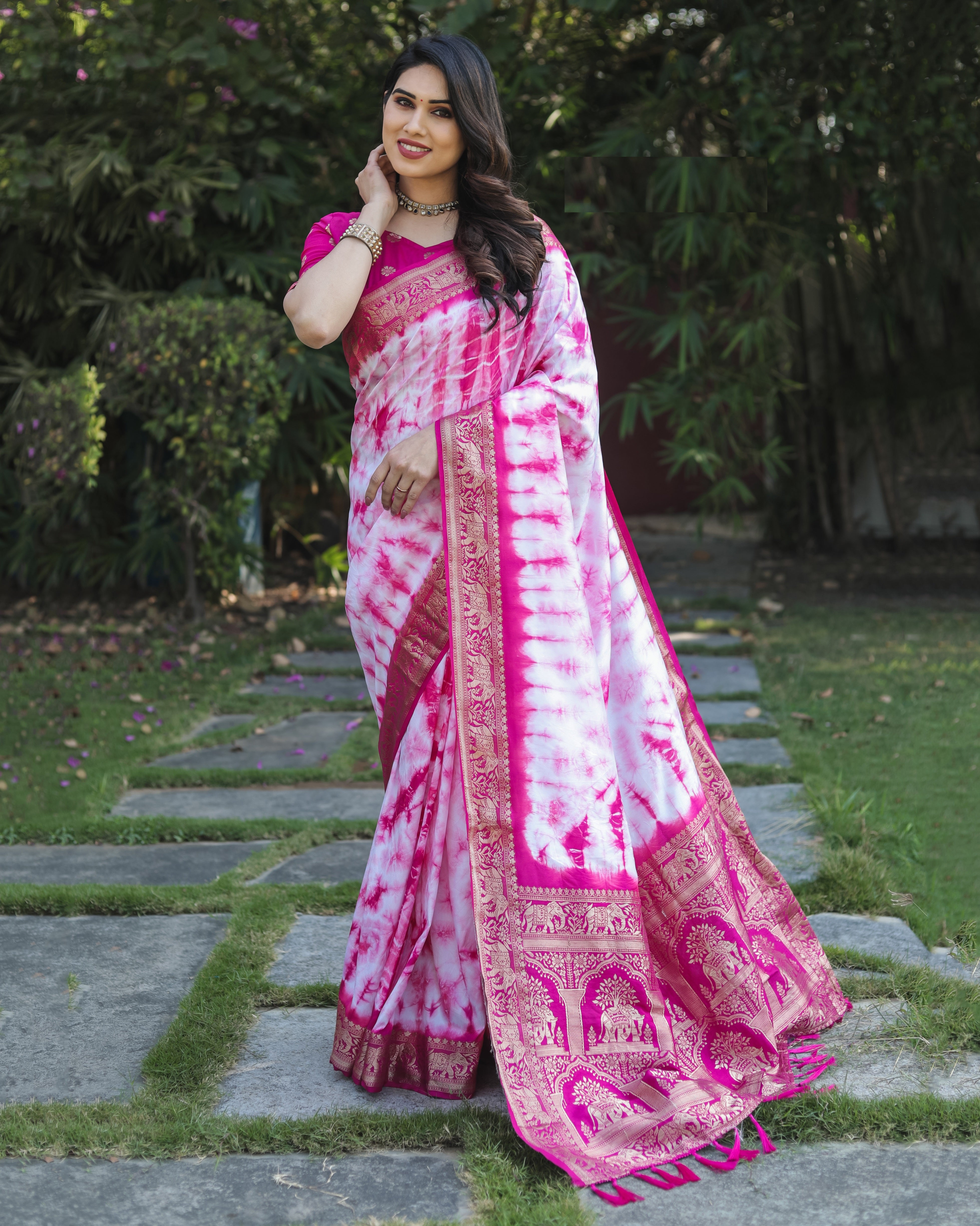 Pink And White Pure Shibory Soft Dola silk Saree With Zari Weaving