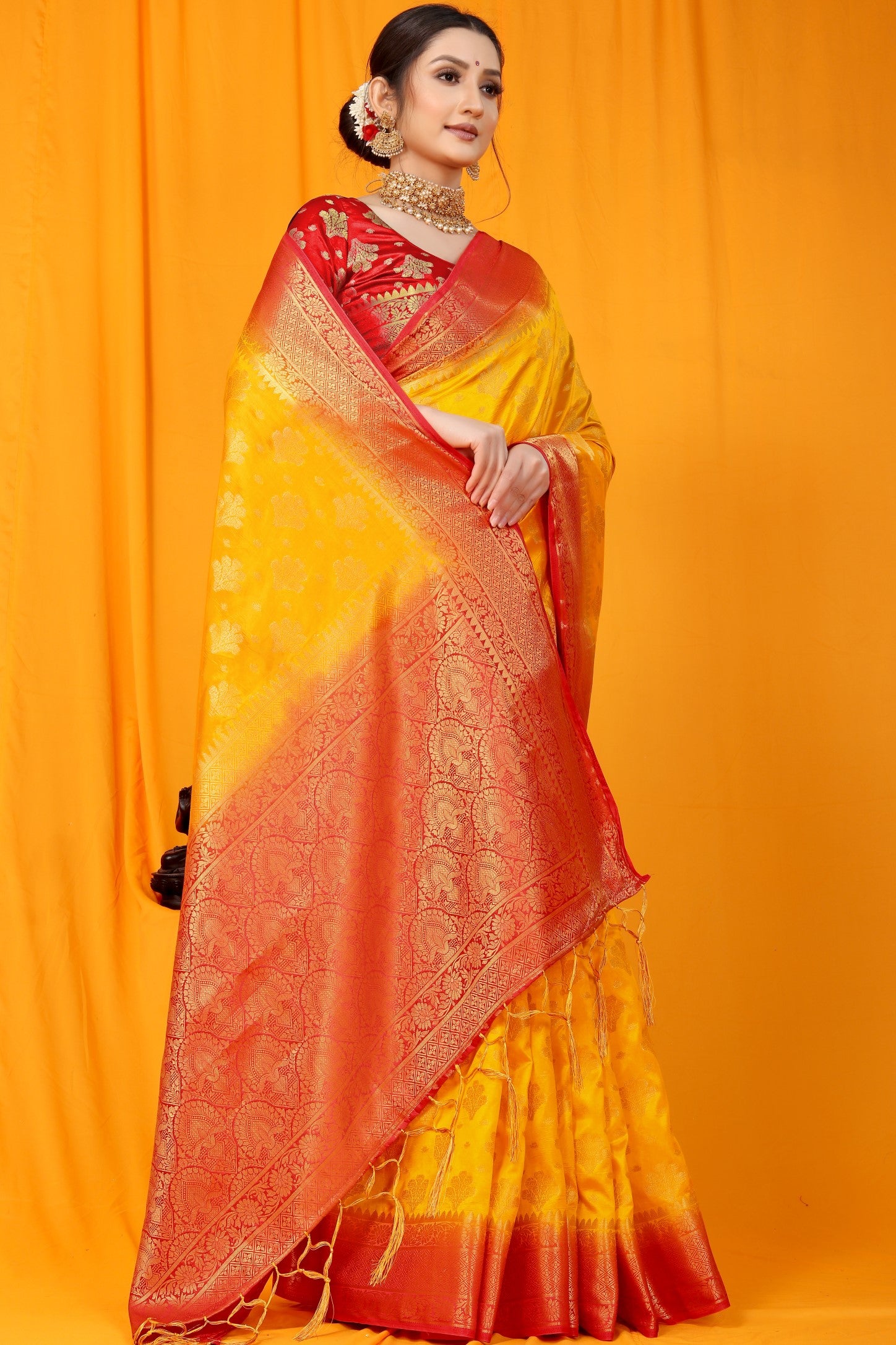 Yellow And Red Pure Silk Kanjivaram Saree With Zari Weaving