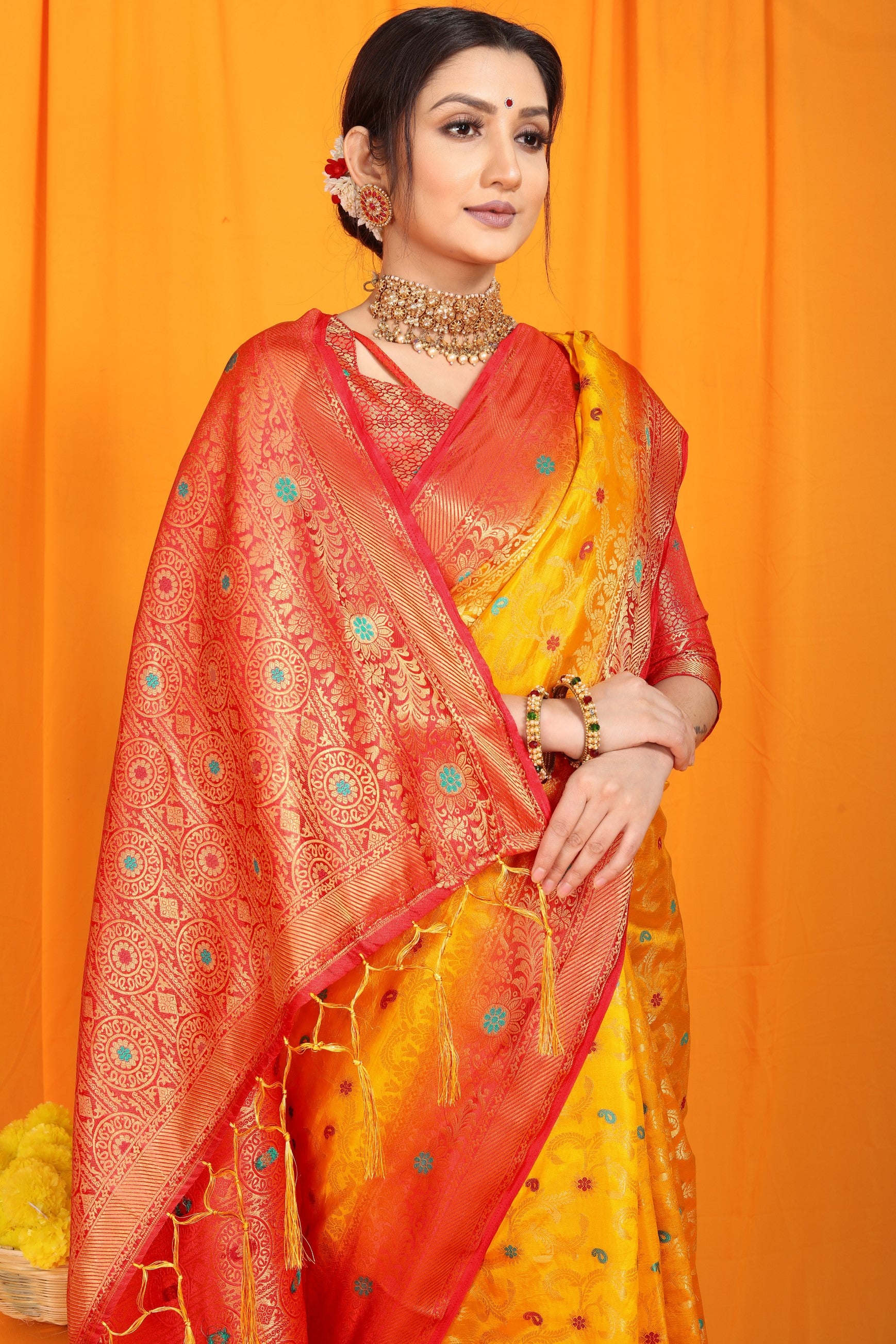 Yellow And Red Pure Silk Kanjivaram Saree With Zari Weaving