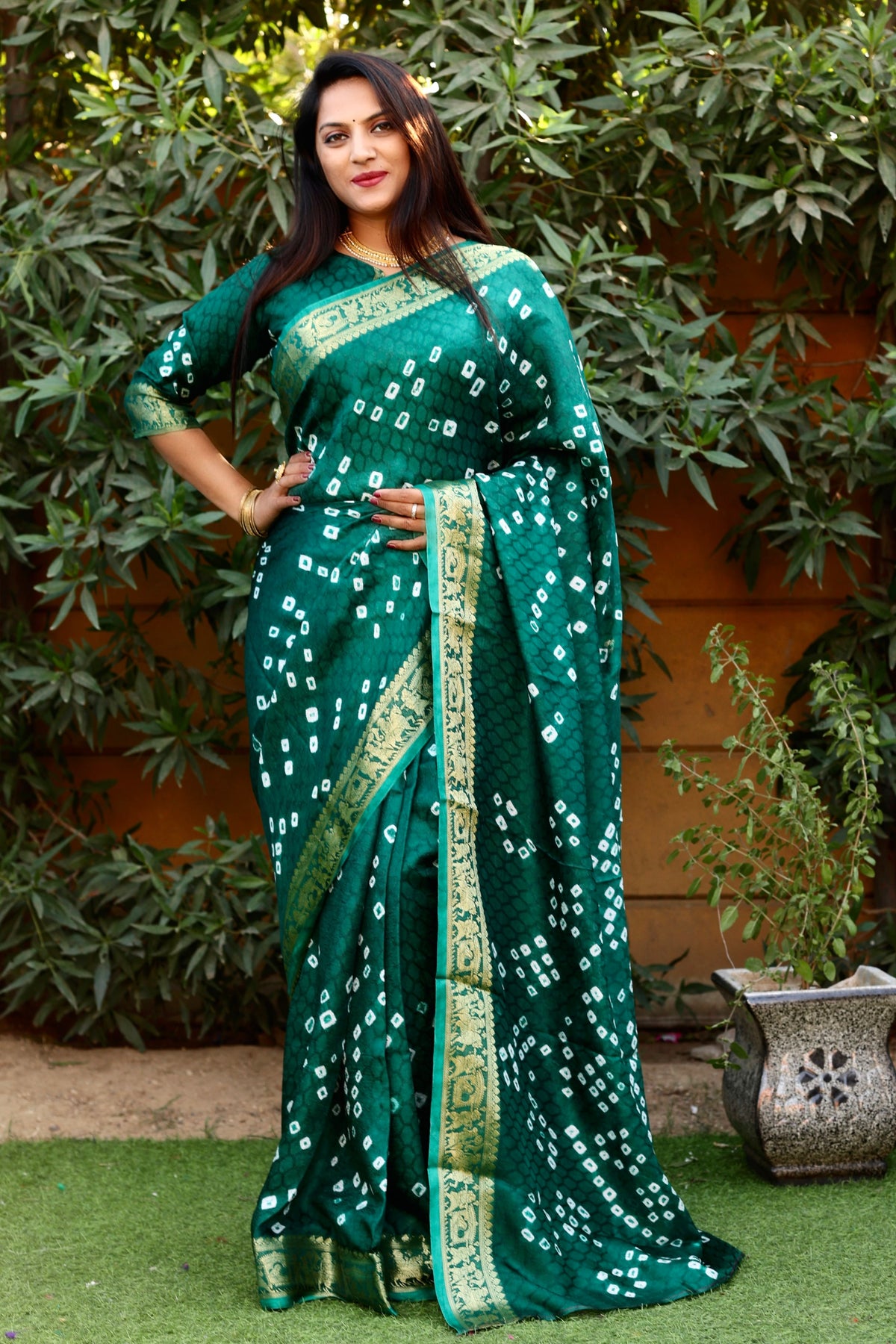 Green Pure Silk Original Bandhani Saree With Zari Weaving Border