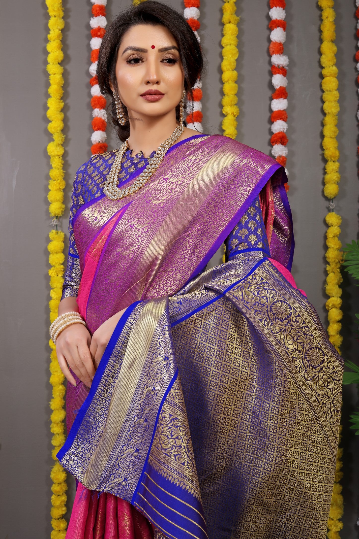 Pure Tissue Silk Pink Kanjivaram Saree Contrast Jari With Figure Design