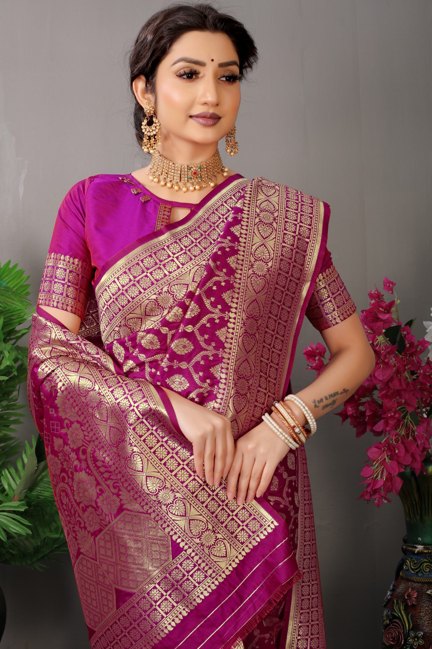 Wine Pure Silk Kanjivaram Saree With Gold Jari Weaving