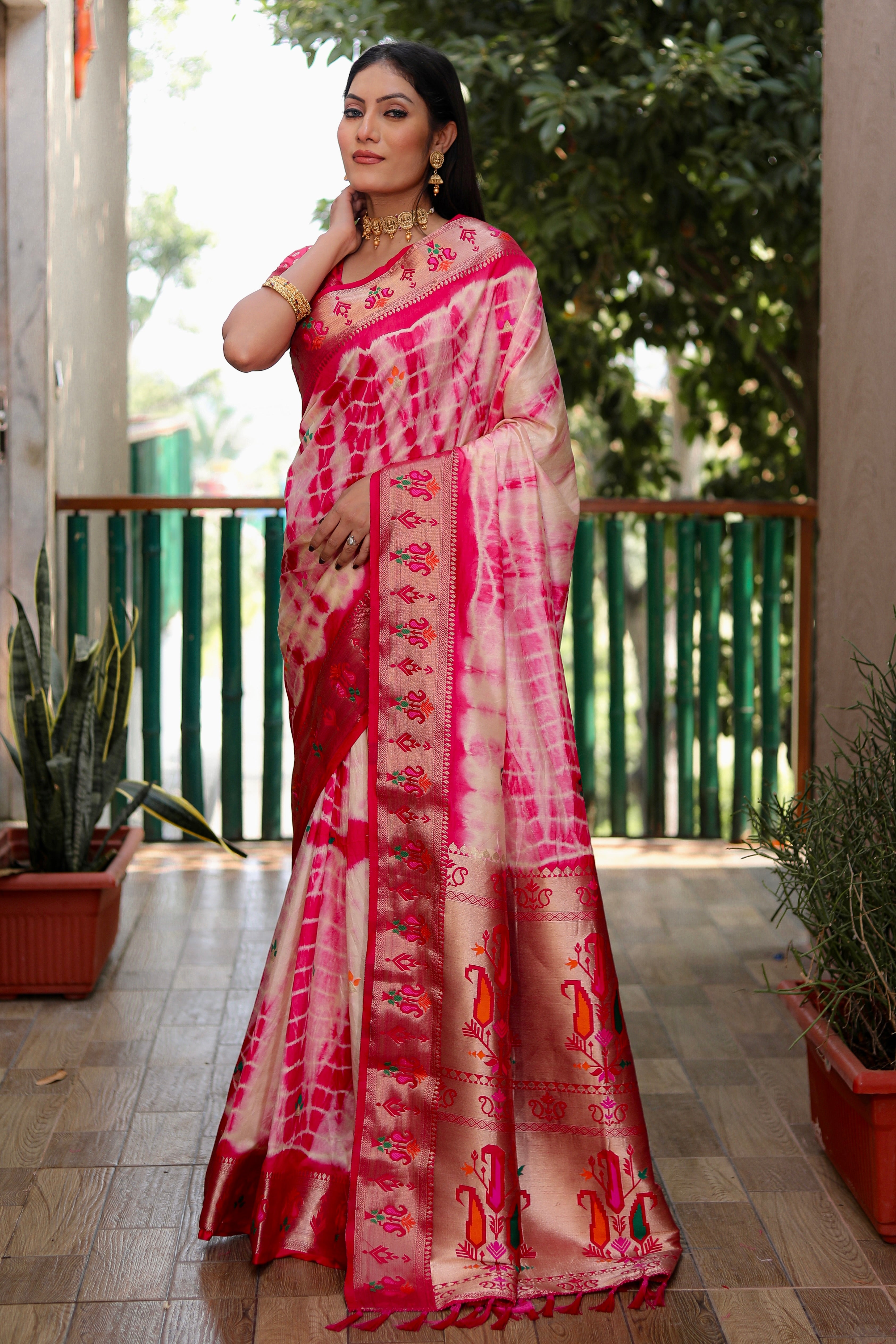 Pink Beautiful Soft Silk Sibory Print With Gold Zari Weaving