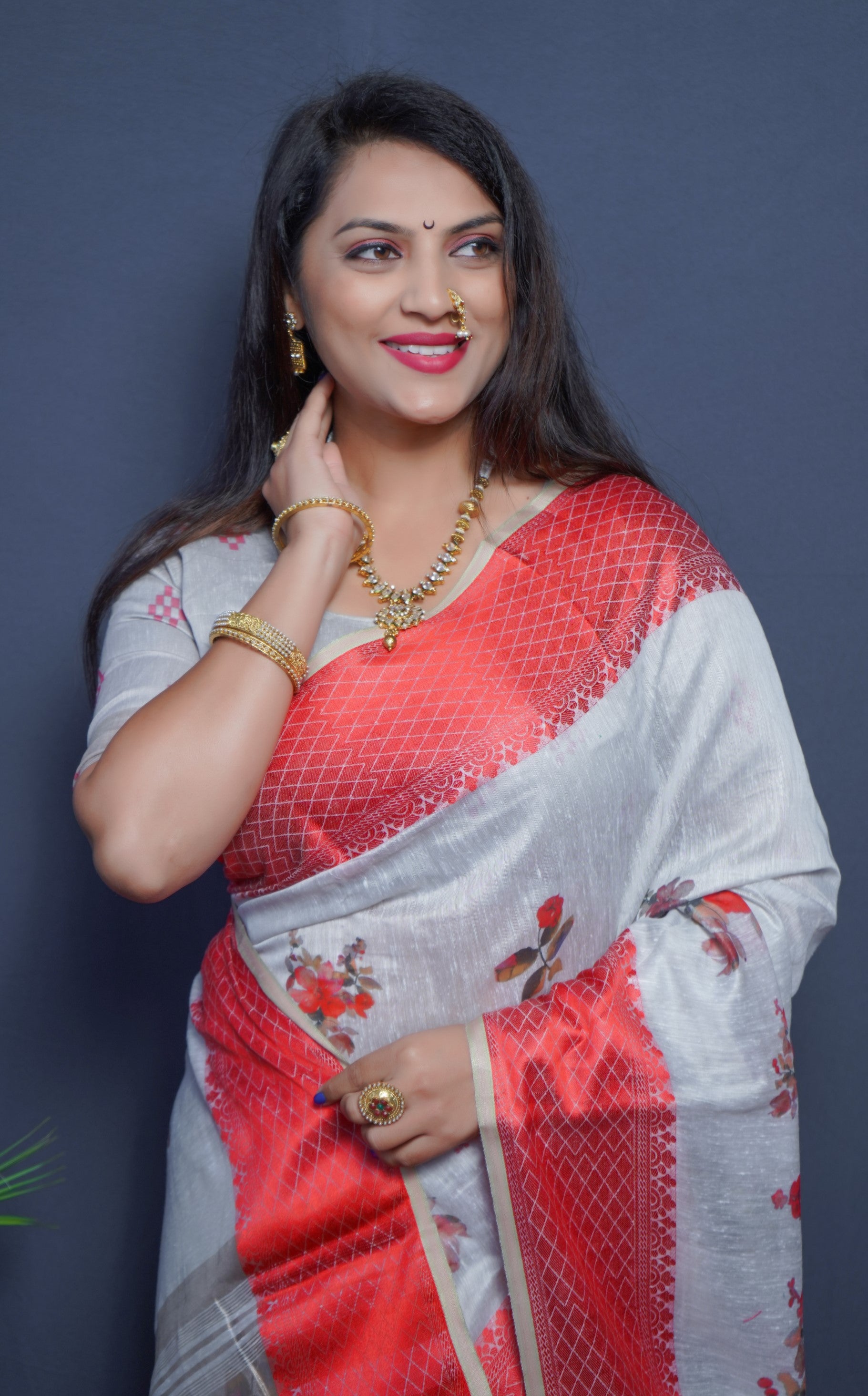 Red And Sky Handloom Linen Silk Saree With Silver Zari Weaving