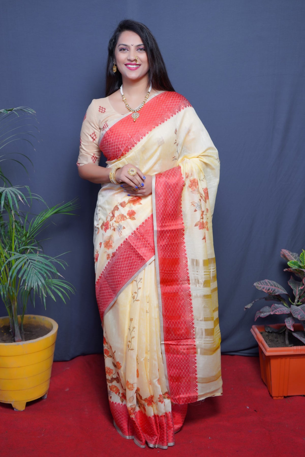 Yellow Handloom Linen Silk Saree With Silver Zari Weaving