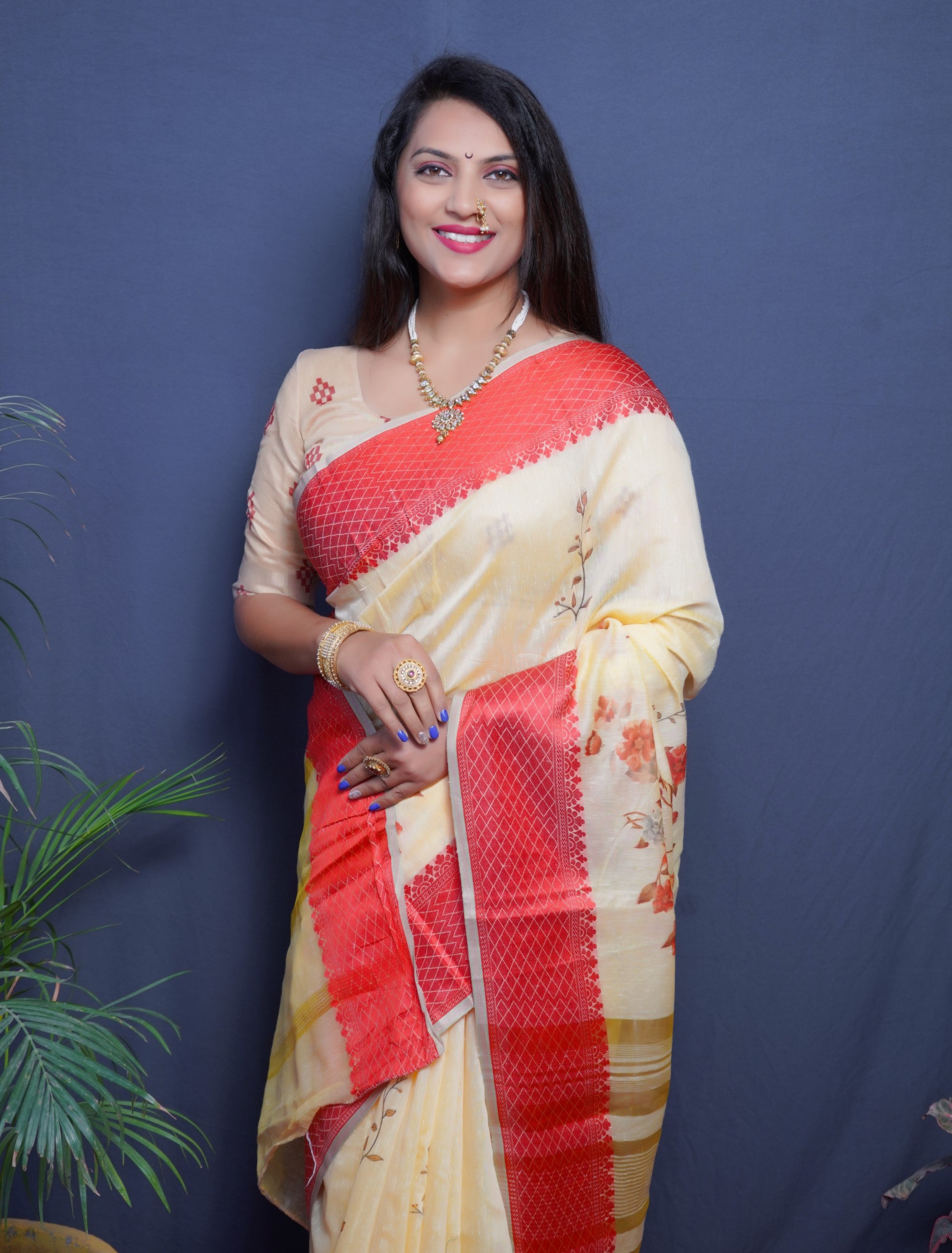 Yellow Handloom Linen Silk Saree With Silver Zari Weaving