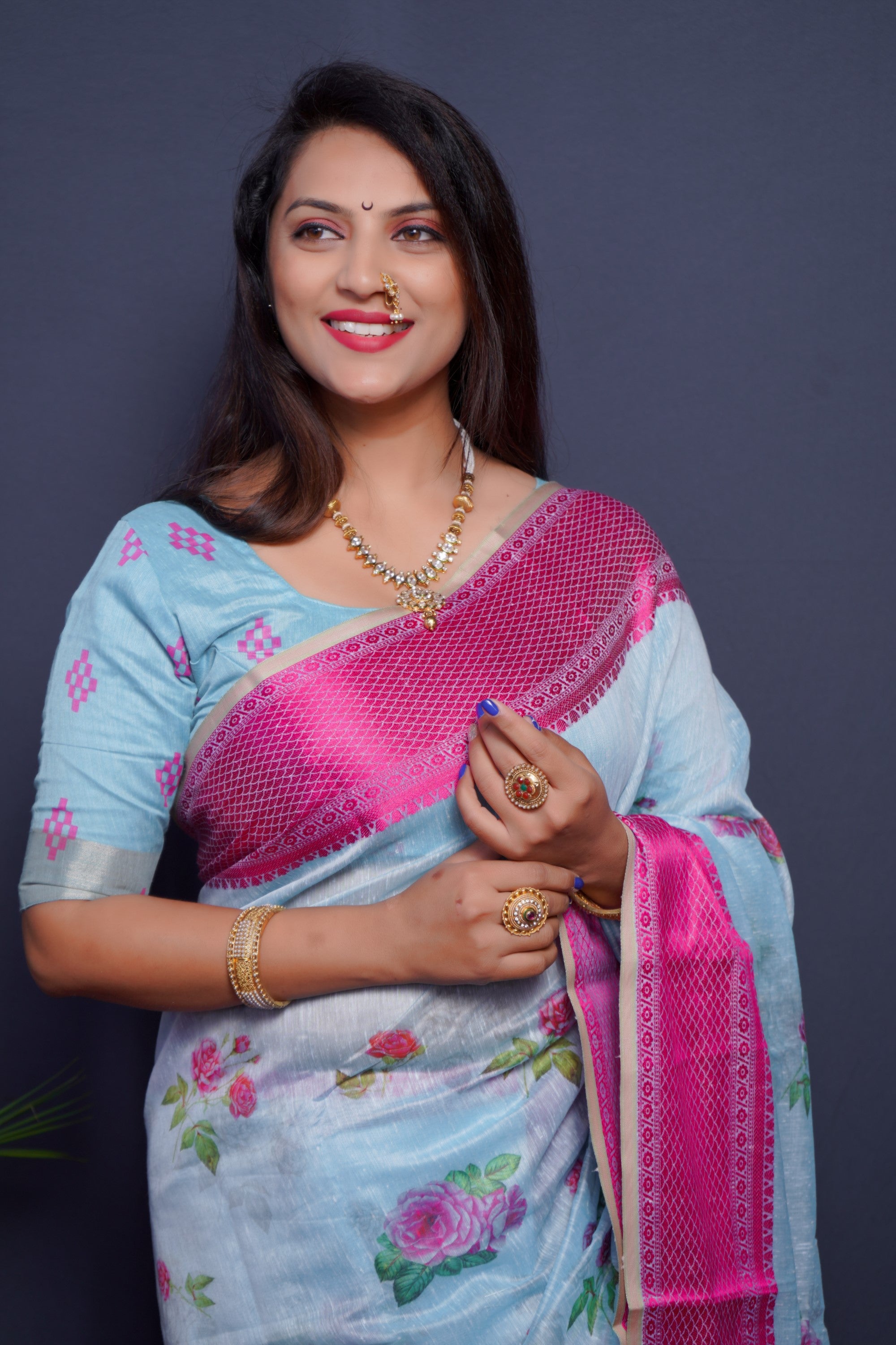 Sky And Pink Handloom Linen Silk Saree With Silver Zari Weaving