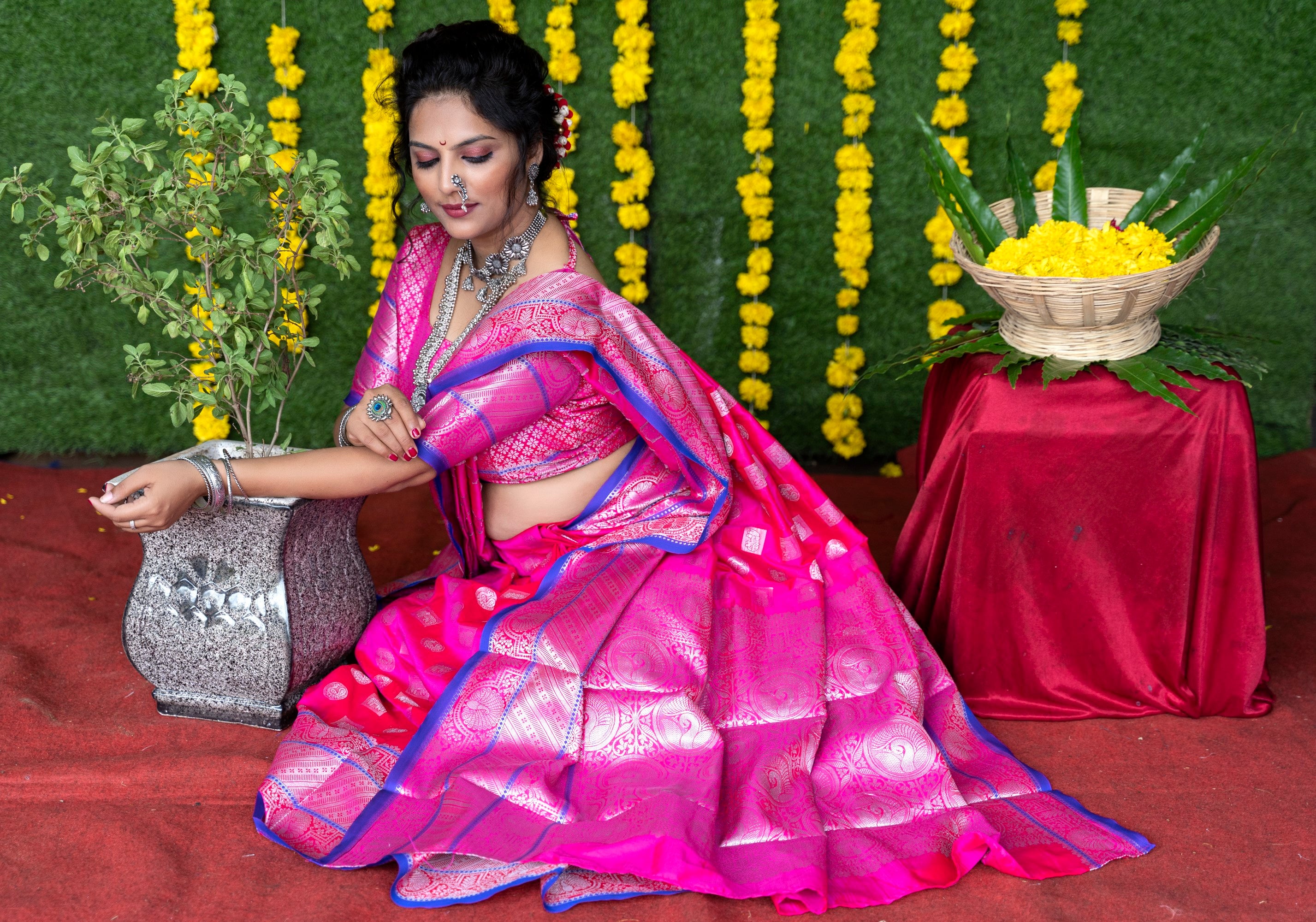 Pink Pure Lichi Silk Banarasi Saree With Silver Zari Weaving