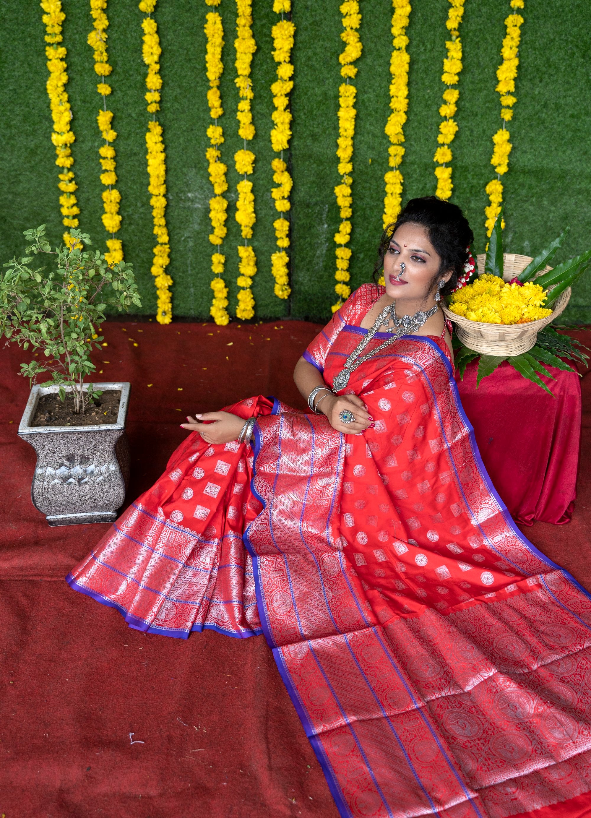 Red Pure Lichi Silk Banarasi Saree With Silver Zari Weaving