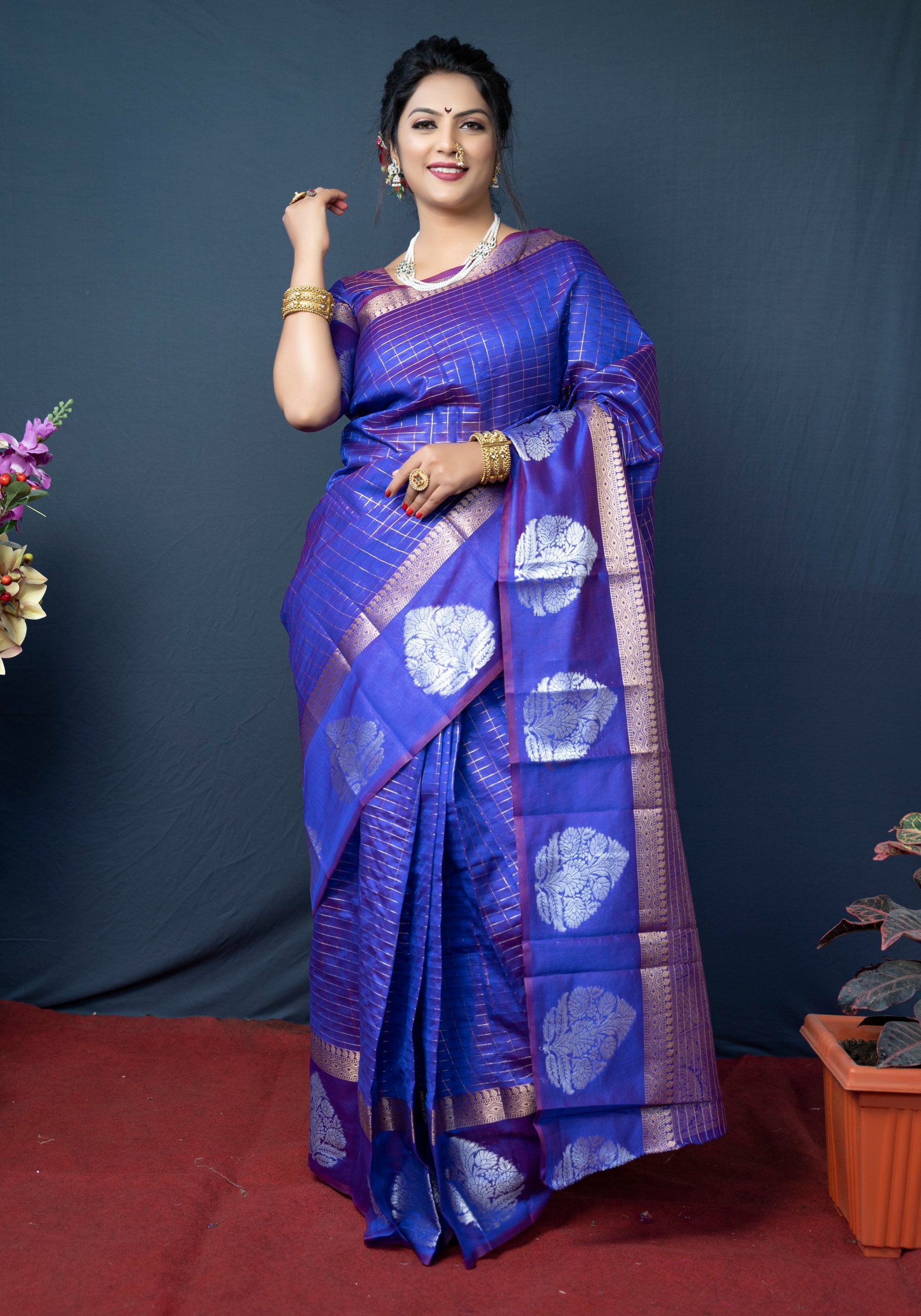 Royal Blue Handloom Linen Silk Saree With Silver Zari Weaving