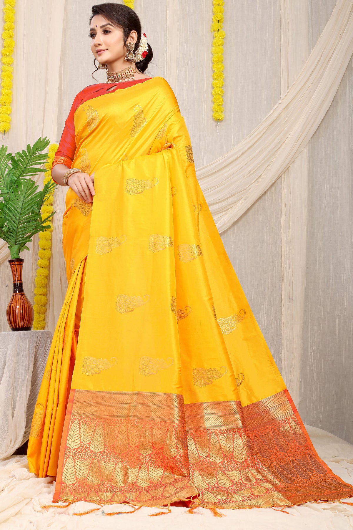 Mustard Beautiful Pure Silk Banarasi Saree With Copper Zari Work