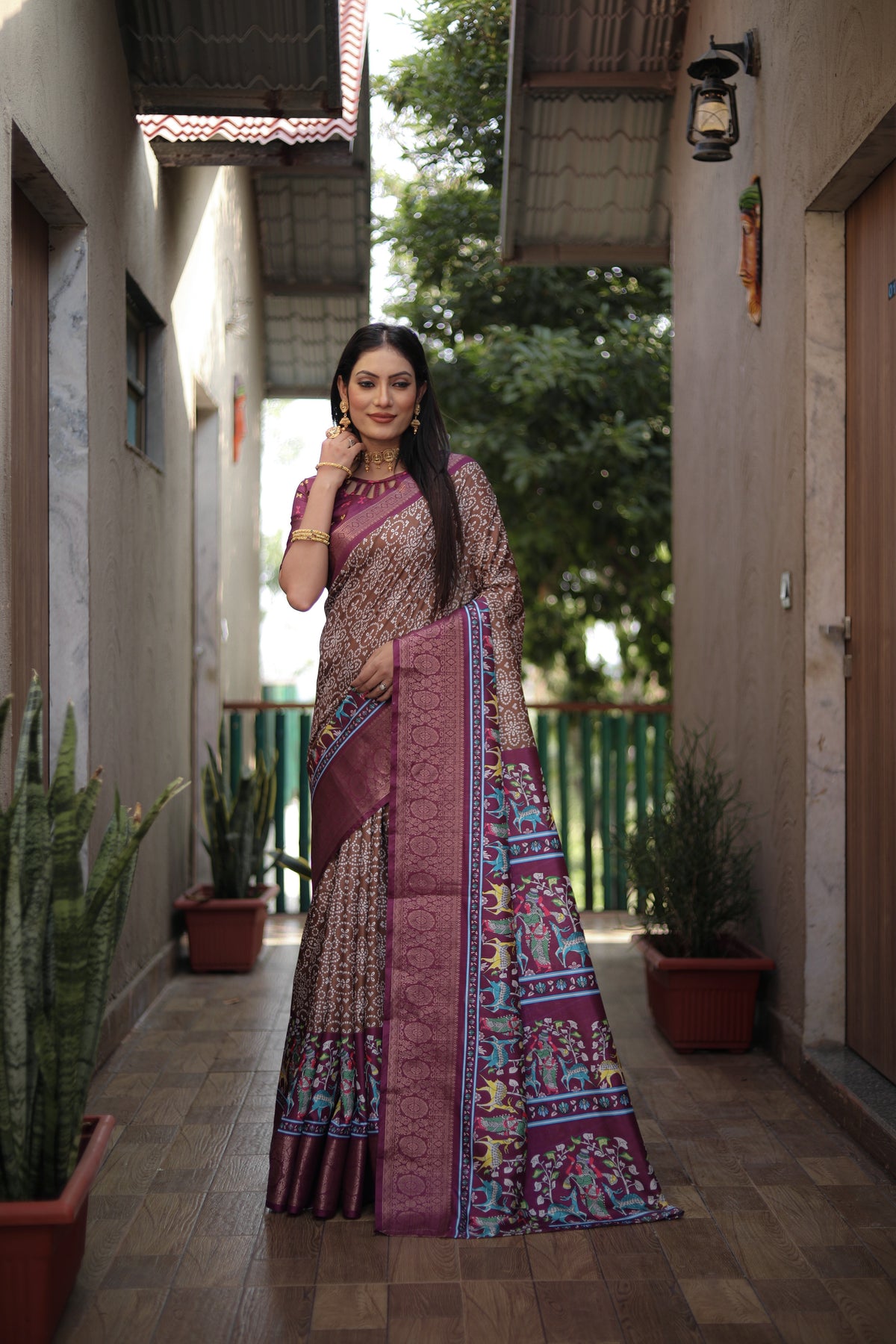 Soft Dola Silk saree with all over Bandhej & Kalamkari Digital prints