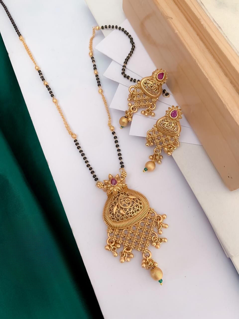 Premium Quality Antique Mangalsutra With Meenakari