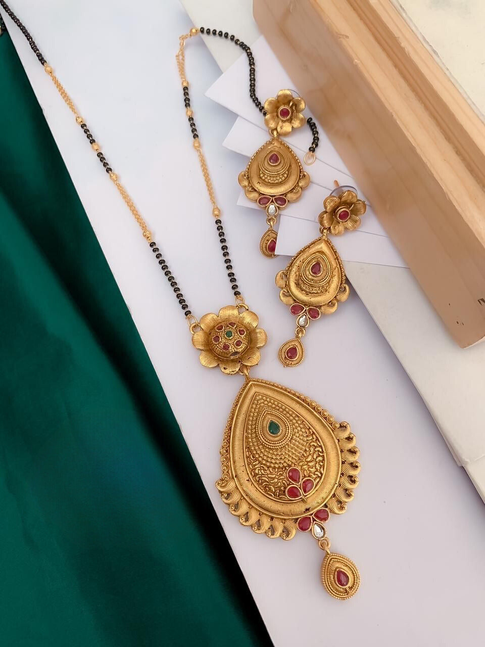 Premium Quality Antique Mangalsutra With Meenakari