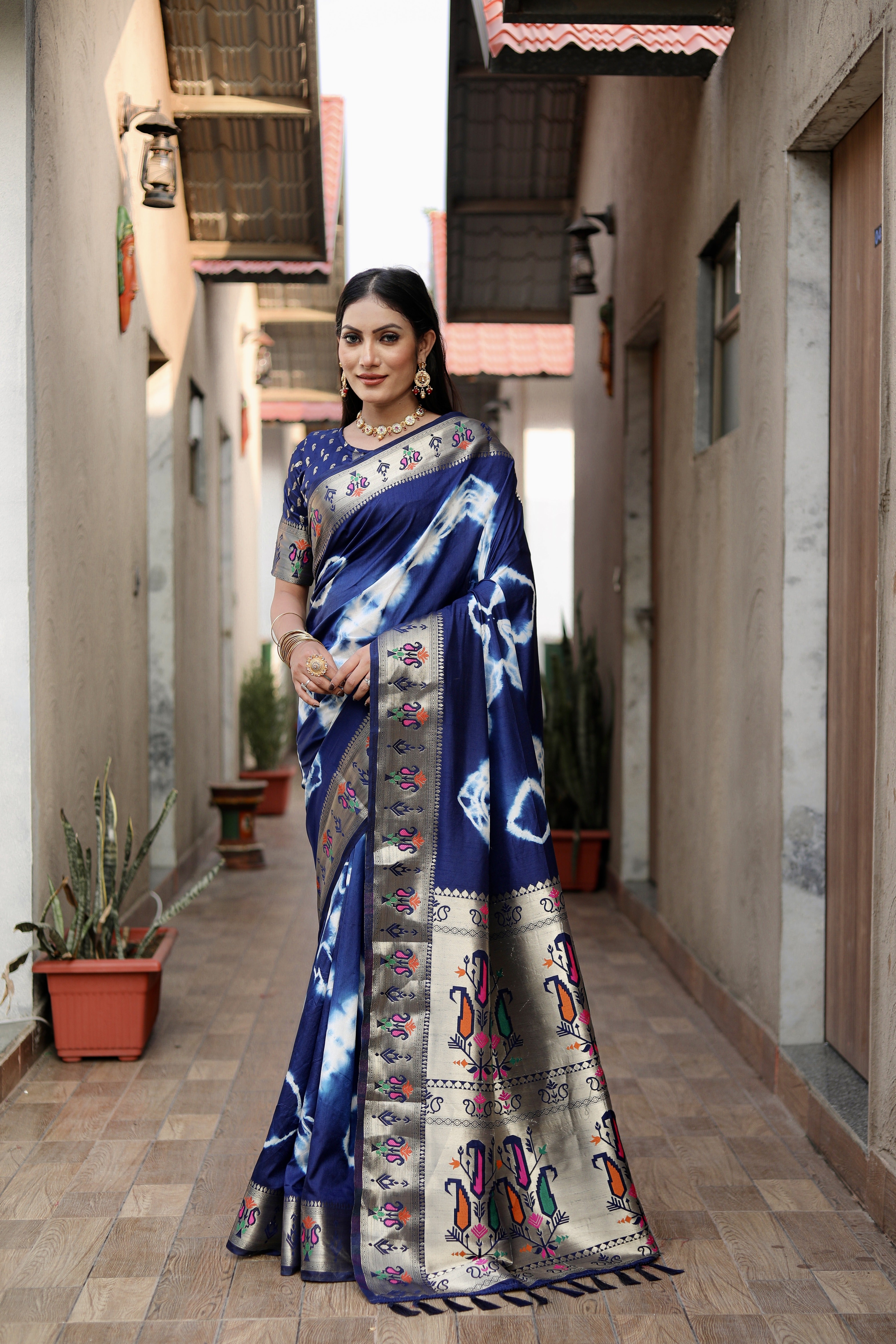 Navy Blue Beautiful Soft Silk Sibory Print With Gold Zari &  Minakari Weaving