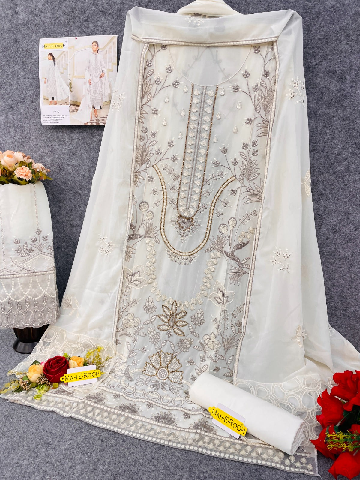 Fox Georgette With Heavy Embroidery work Salwar Suit