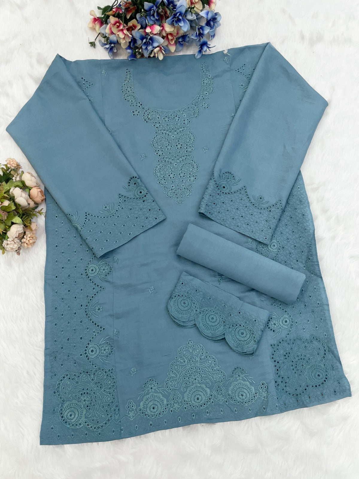 Pv Cotton with Heavy Embroidered VISCOSE Thread work Suit