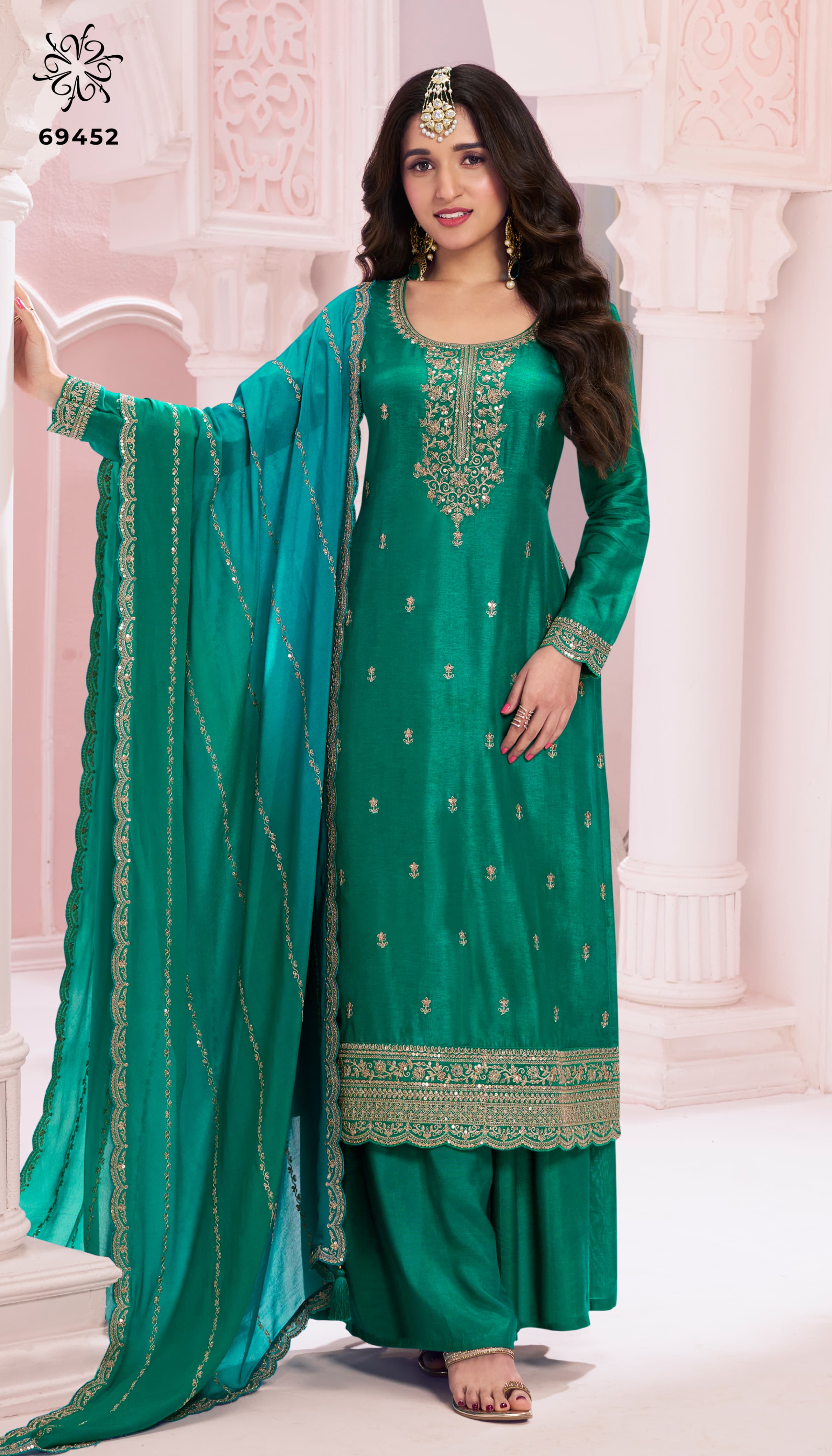 Heavy Embroidery worked Beautiful Salwar Suit